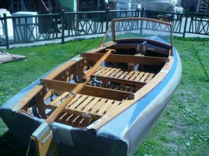 Каркасная лодка: плюсы и минусы