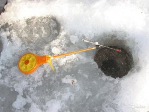 Зимняя рыбалка на мормышку. Техника ловли